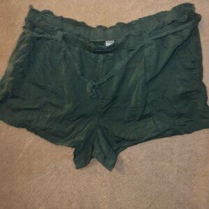 Terra & Sky Women 3XL (24w-26w) Olive Green Pull On Pocket Ruffle Top Belt Short